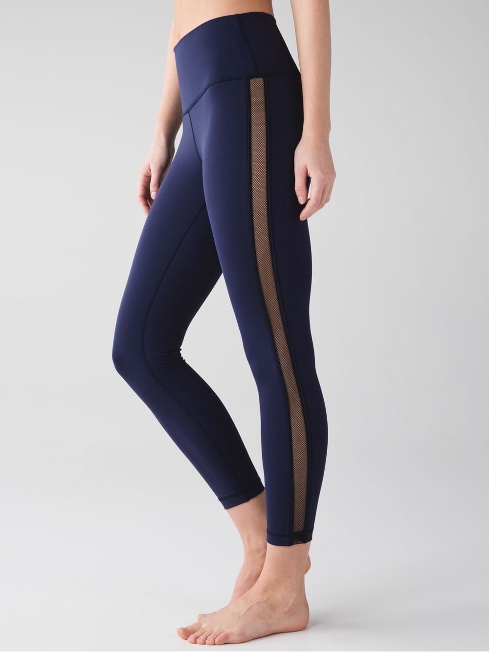 Lululemon High Times Pant (Wing Mesh) *Full-On Luxtreme
Deep Navy